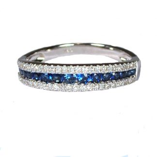 Bague Saphirs bleus et diamants en or blanc réf. 1256